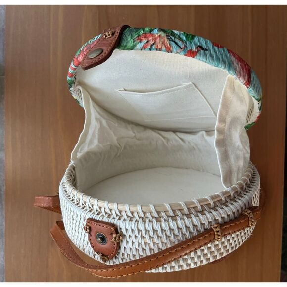 Hawaiian Painted Flamingo Floral Round Rattan Crossbody Purse/Bag - Picture 5 of 5